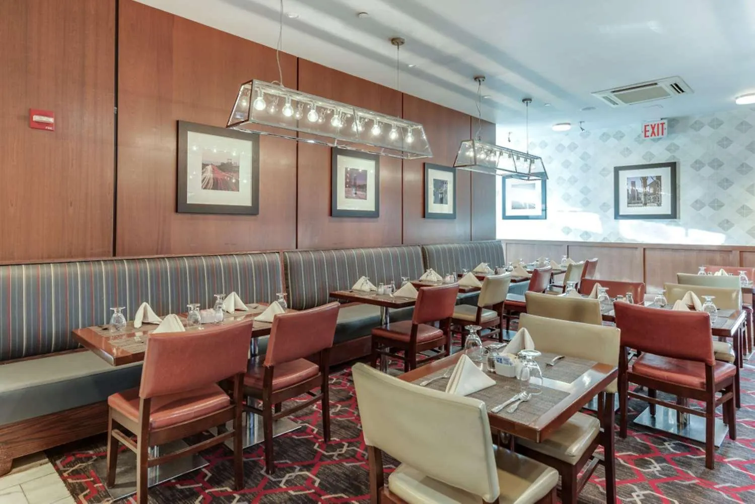*** Hotel Vista Lic Hotel, Premier Collection By Best Western New York United States